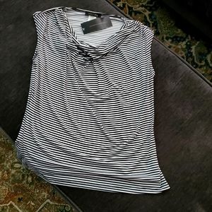 Sleeveless top, lightweight, black and white stripe